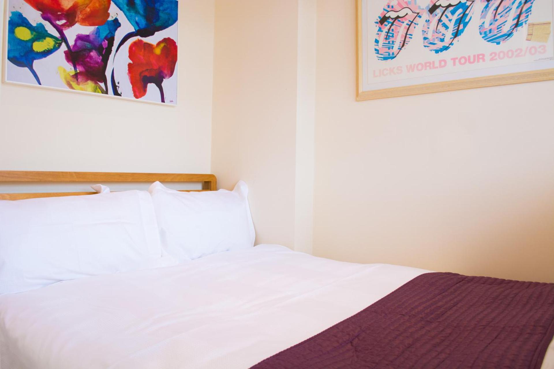 Host & - York Terrace * NWI